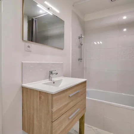 Apartment T3 Tres Lumineux Saint-Martin-de-Bromes